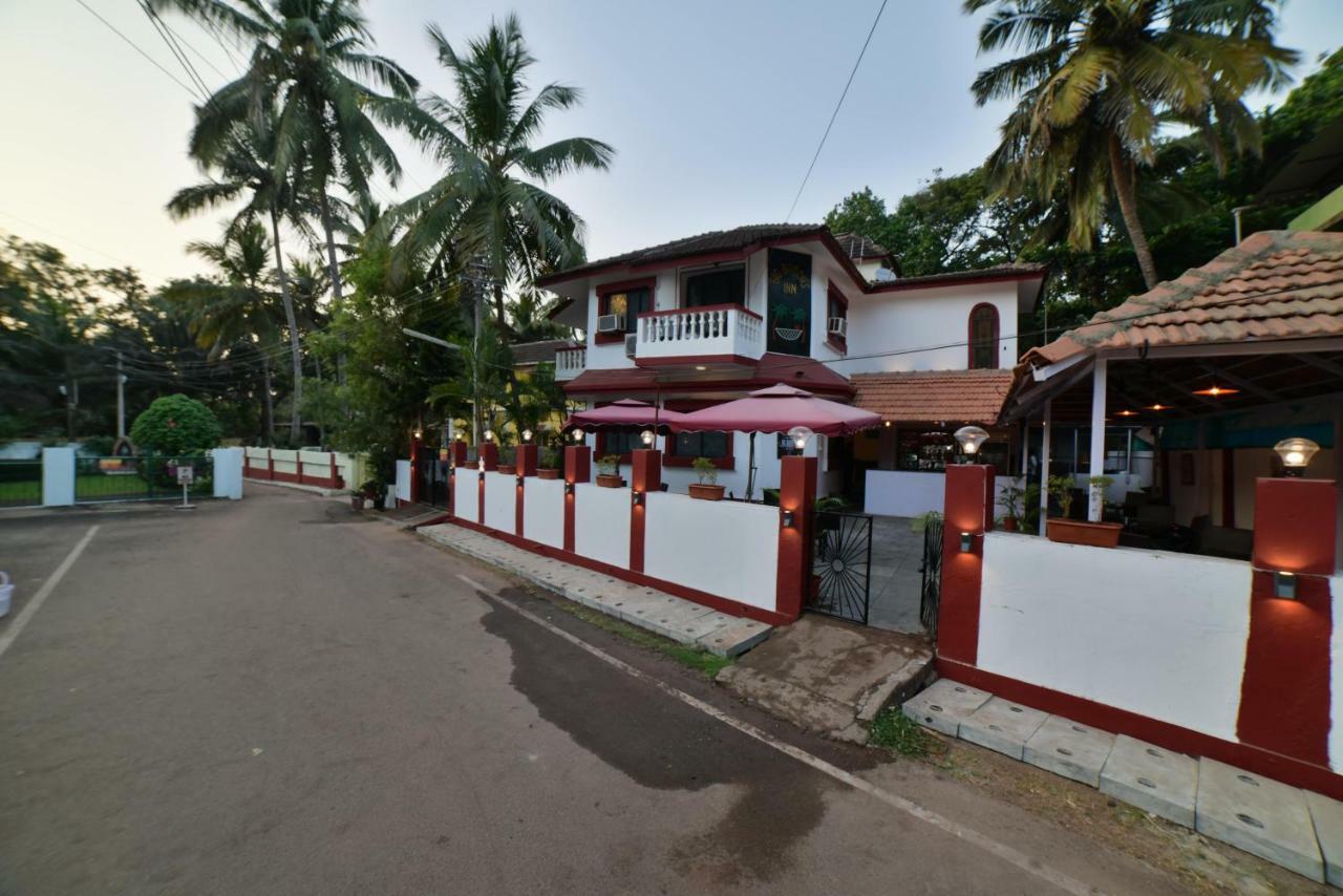 Big Daddy'S Inn Candolim Buitenkant foto
